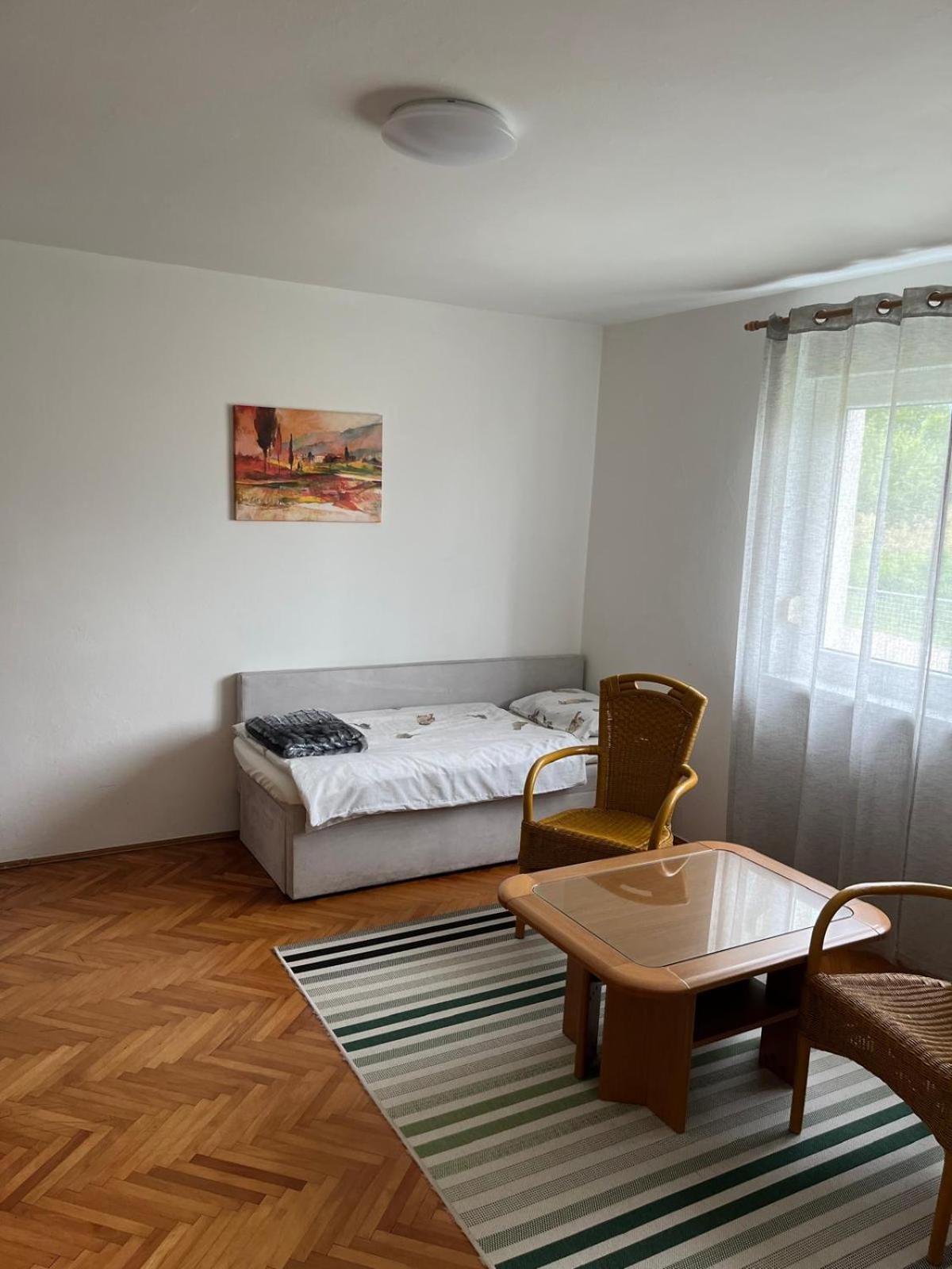 Apartman Ivka Gospić Εξωτερικό φωτογραφία