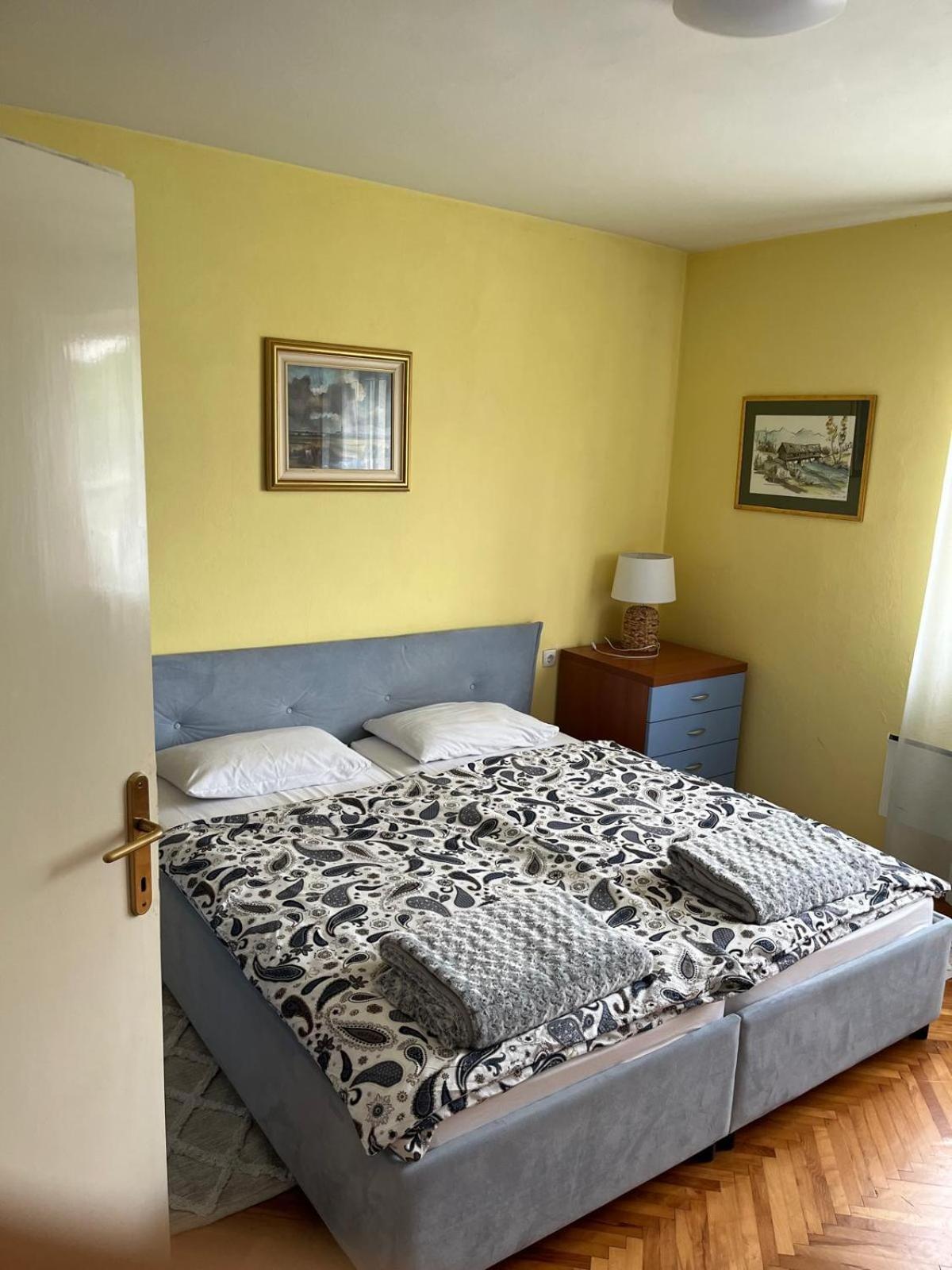 Apartman Ivka Gospić Εξωτερικό φωτογραφία